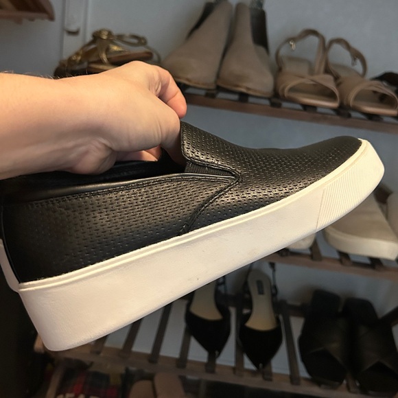 Naturalizer Marianne 3.0 Platform Leather Slip-On Sneakers Size 8 Womens - Picture 6 of 9